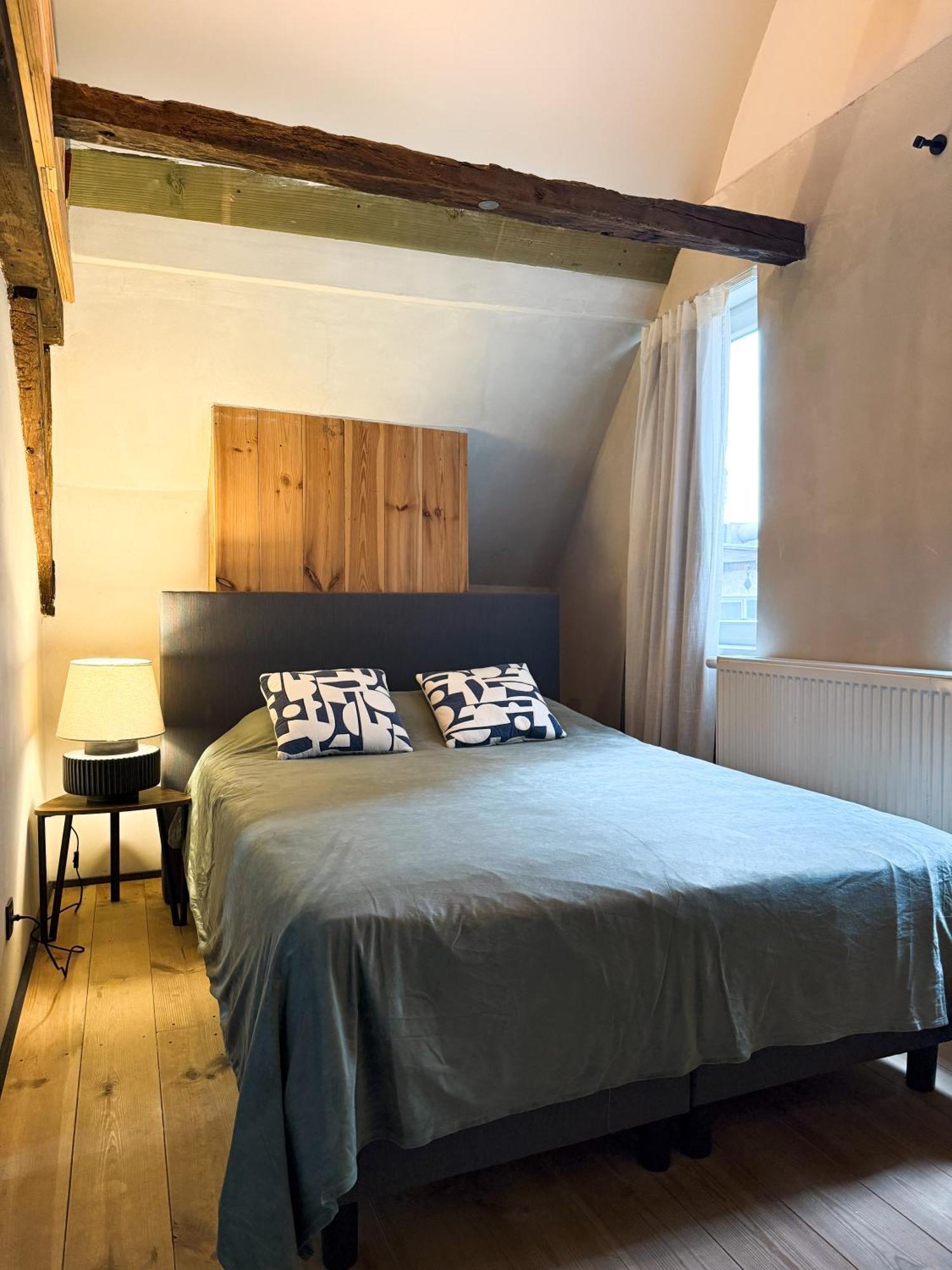Loulou Home's * Antwerpen